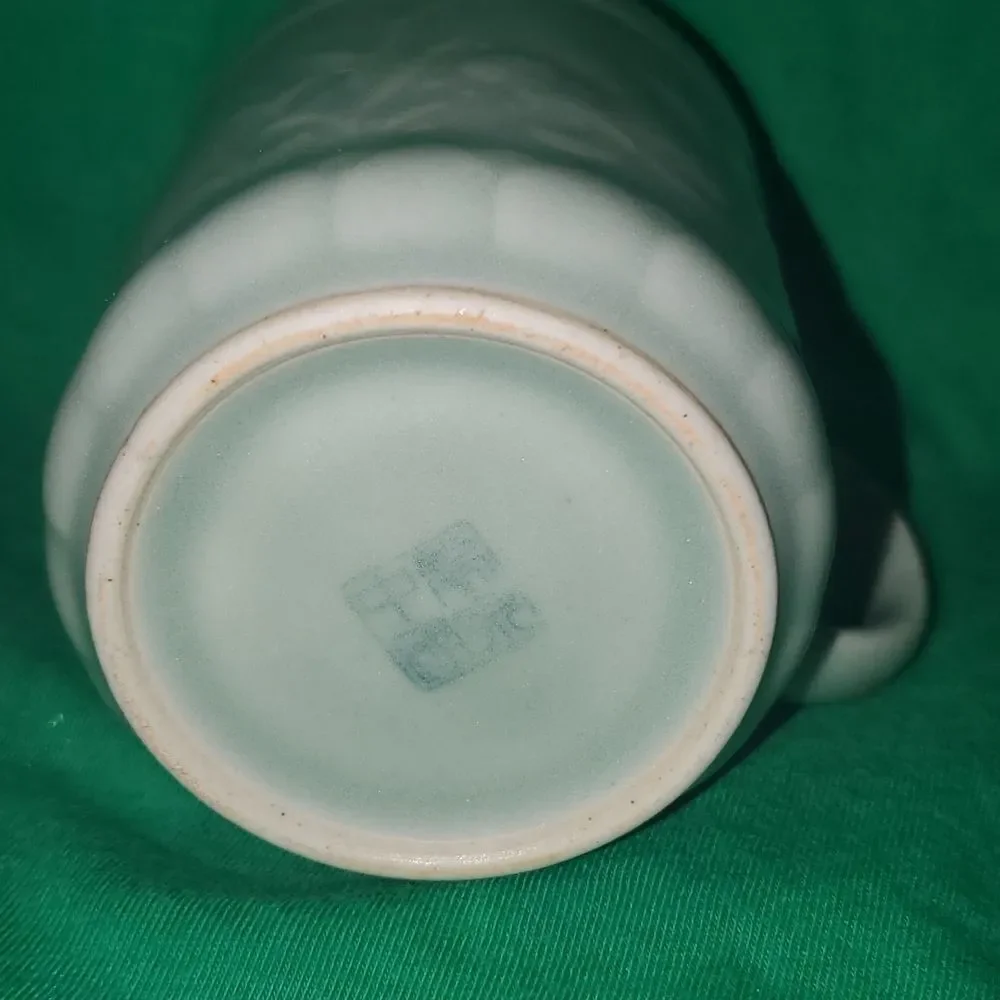 Vintage Longquan Celadon Koi Carp Fish Tea Coffee Cup 8 0z.